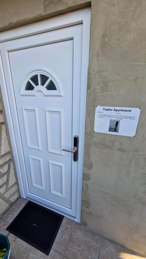 Friendly Apartment In The Suburb. Будапеща Екстериор снимка